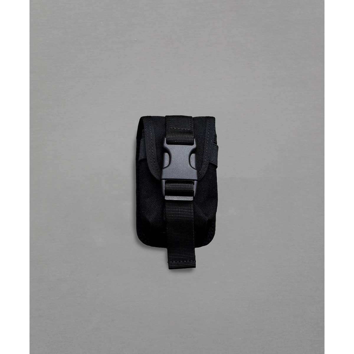 MAE Offensive Grenade Pouch