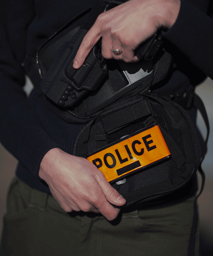 GK PRO POLICE POUCH AND HOLSTER