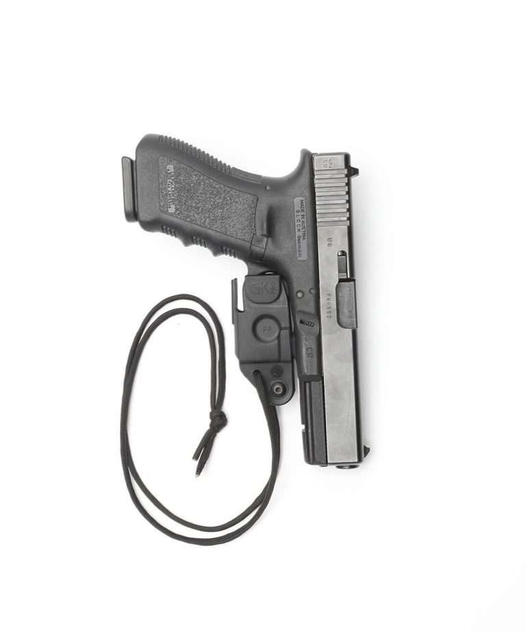 INSIDE UNIVERSEL STG