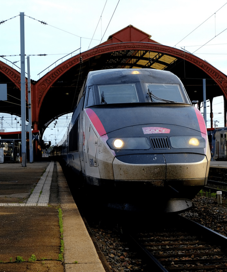 La SUGE (Sûreté Ferroviaire) : Garante de la Sécurité sur les Rails
